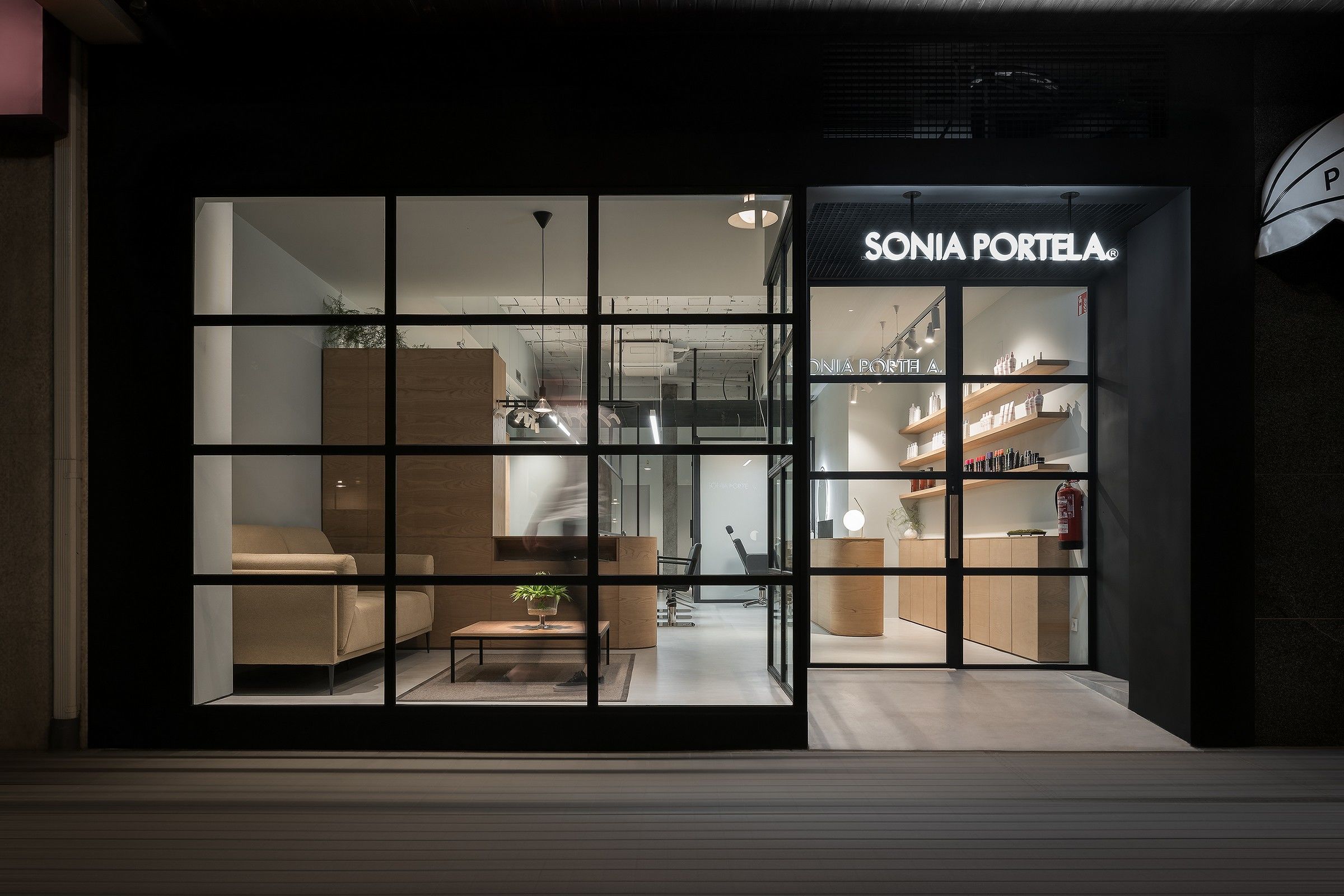 徐匯區120平簡約型發廊辦公室裝修設計-第3張圖片-上海古都建筑設計集團