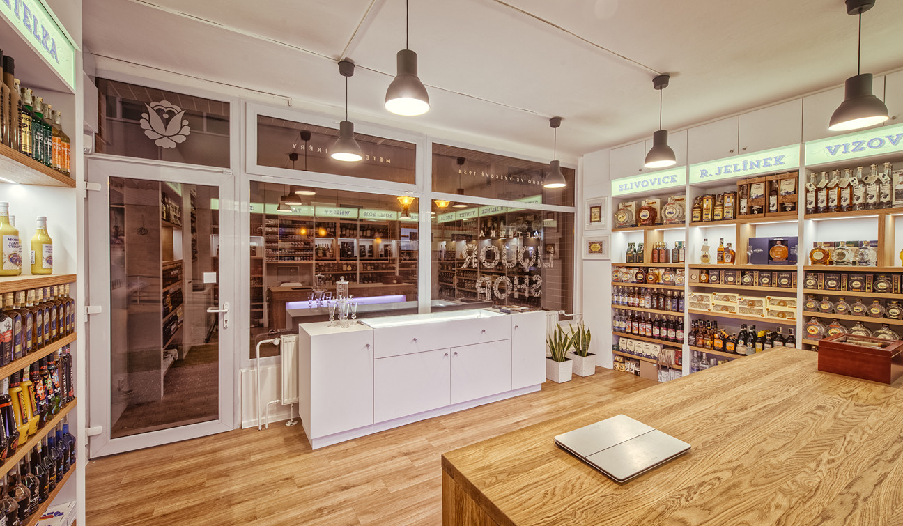 現(xiàn)代時(shí)尚酒莊裝修設(shè)計(jì)-第3張圖片-上海古都建筑設(shè)計(jì)集團(tuán)