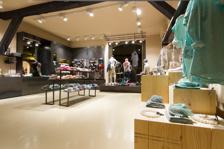 女裝精品店裝修設計-第5張圖片-上海古都建筑設計集團