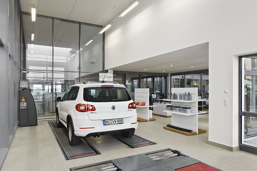 現代時尚風格4S店裝修設計-第5張圖片-上海古都建筑設計集團