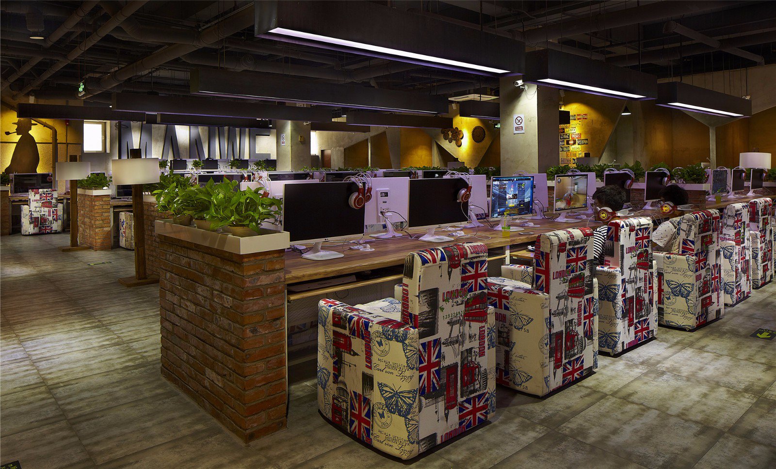 復古工業風網吧裝修設計-第3張圖片-上海古都建筑設計集團