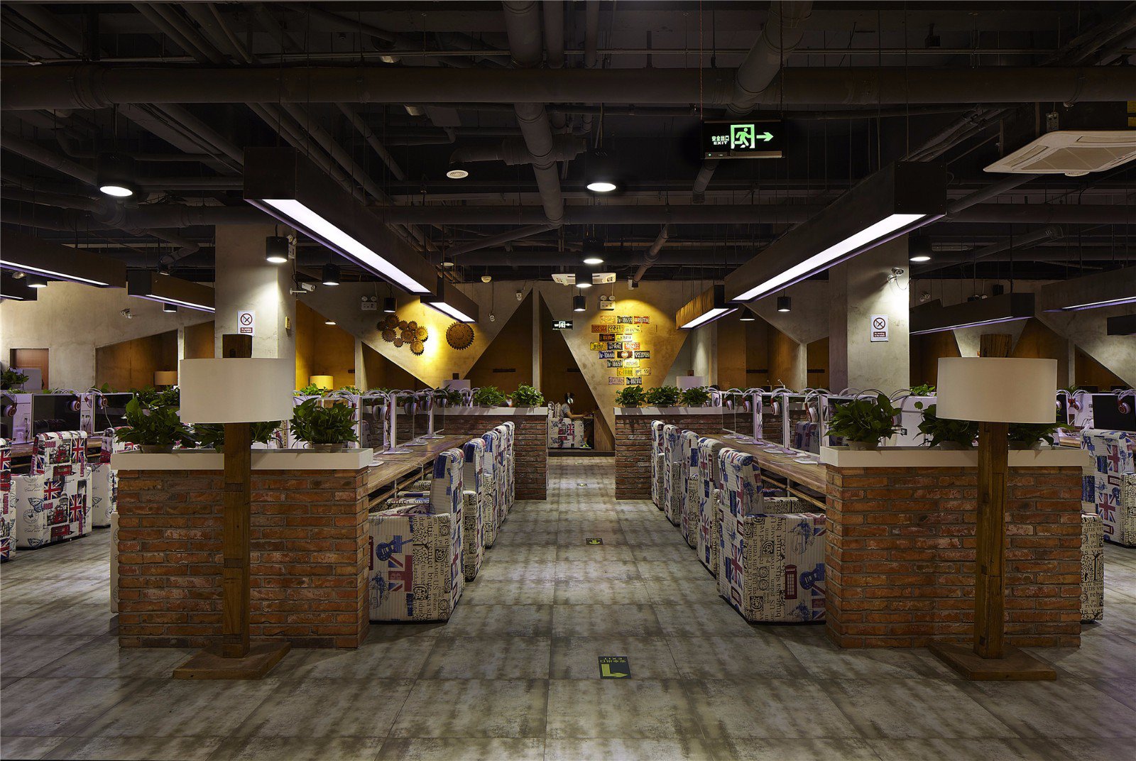 復古工業風網吧裝修設計-第1張圖片-上海古都建筑設計集團