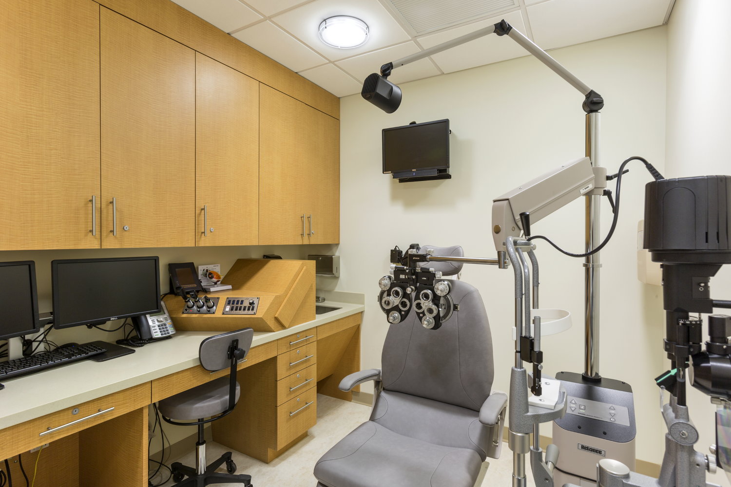 高科技眼科醫院裝修設計-第3張圖片-上海古都建筑設計集團