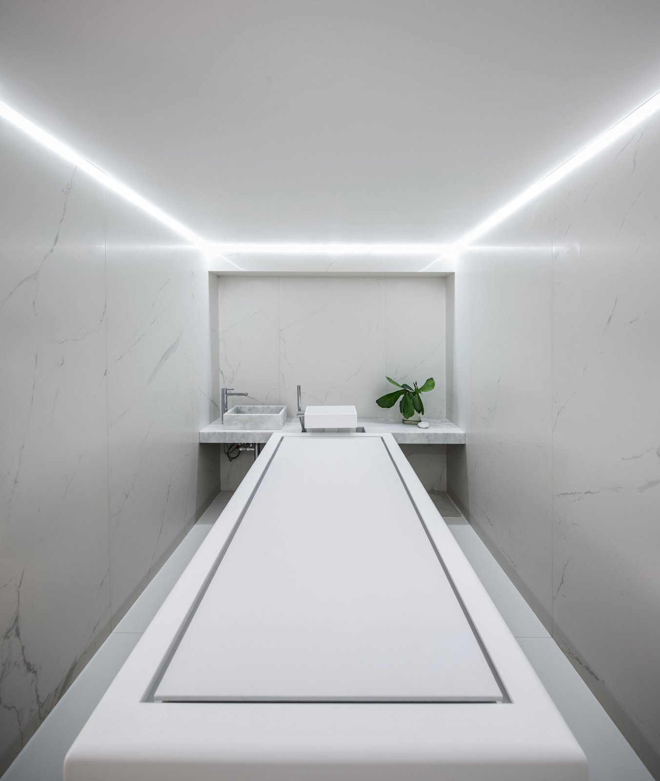 現(xiàn)代簡(jiǎn)約風(fēng)格水療店裝修設(shè)計(jì)-第5張圖片-上海古都建筑設(shè)計(jì)集團(tuán)