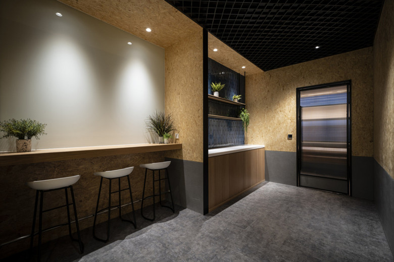 上海辦公室設(shè)計(jì)2600㎡電子公司辦公室裝修-辦公室裝修設(shè)計(jì)效果圖-第3張圖片-上海古都建筑設(shè)計(jì)集團(tuán)